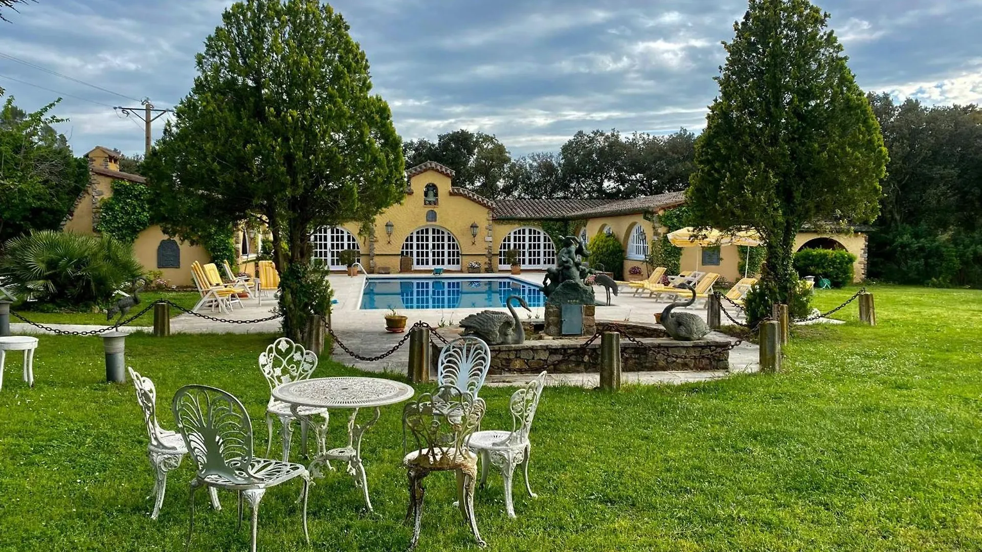 Daire Bosque Apartamento Girona