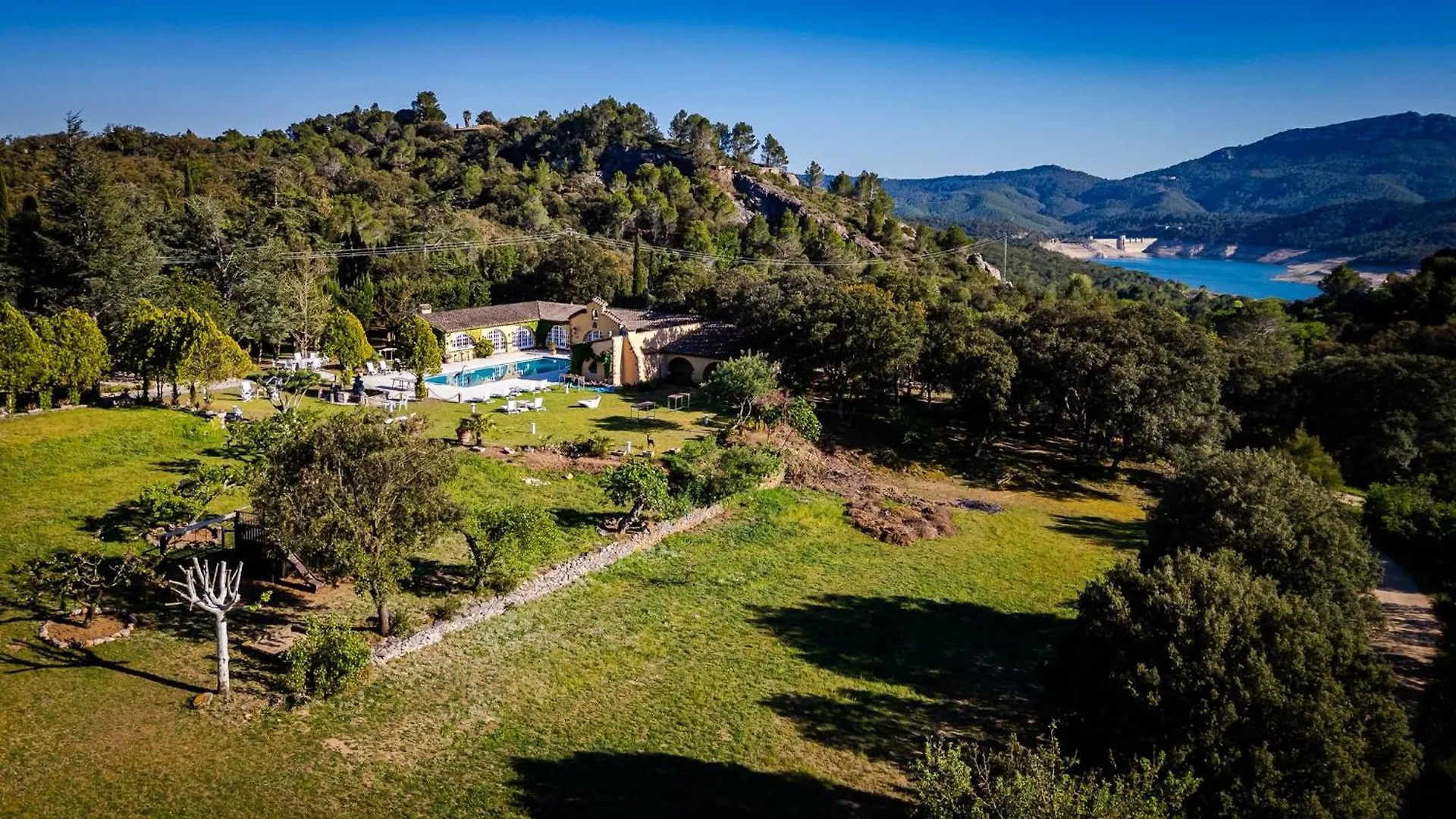 Bosque Apartamento Girona İspanya